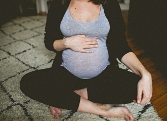 postures-yoga-grossesse