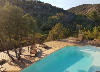 maison-piscine-corse
