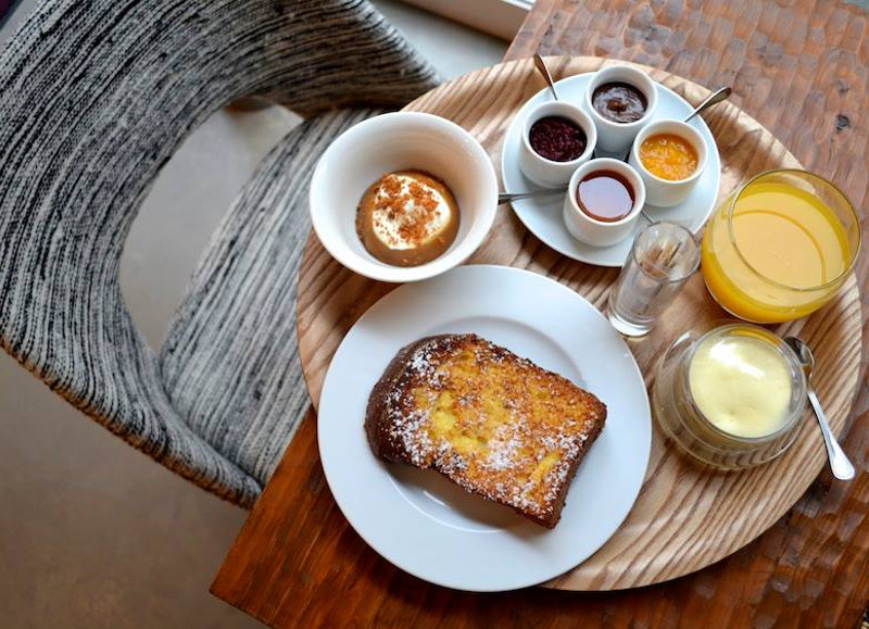 Brunch coloré et raffiné chez Colorova. Paris 75006