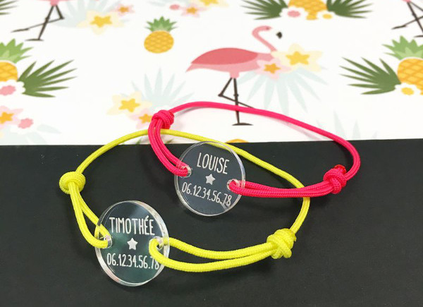 Jolis bracelets de sécurité pour les enfants à la plage - Les LouvesLes  Louves