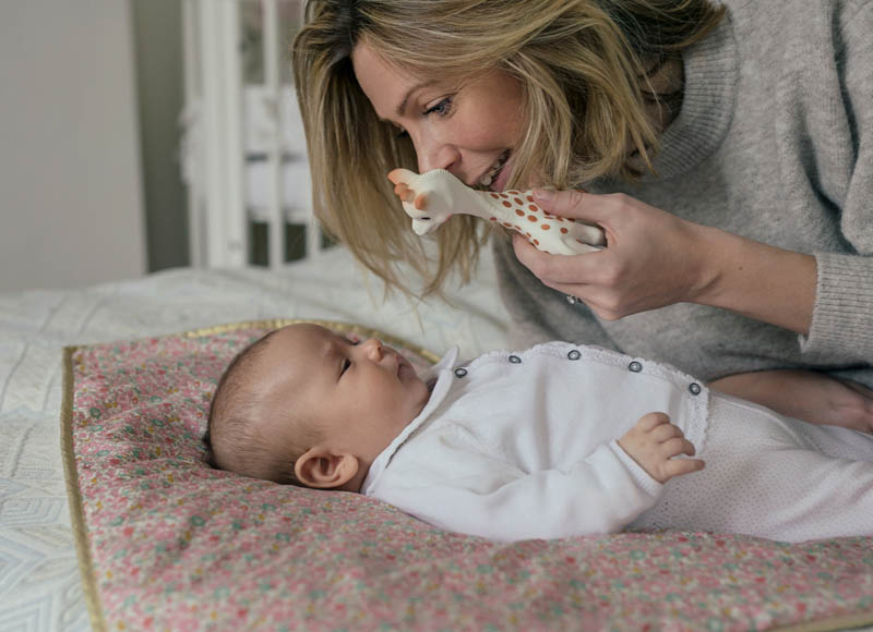 De 0 à 1 an, comment apprendre à jouer avec son bébé ?Les Louves